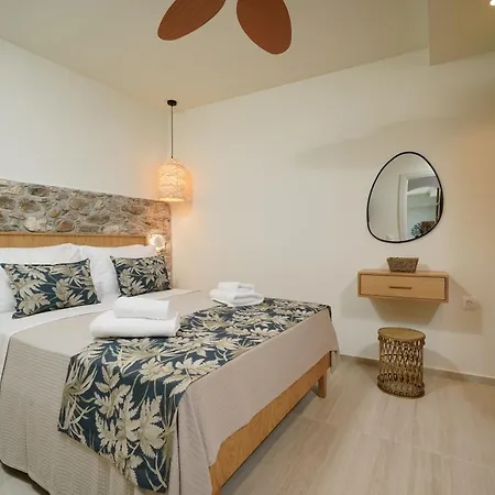 Aigialos Suites Limenas  Exterior photo