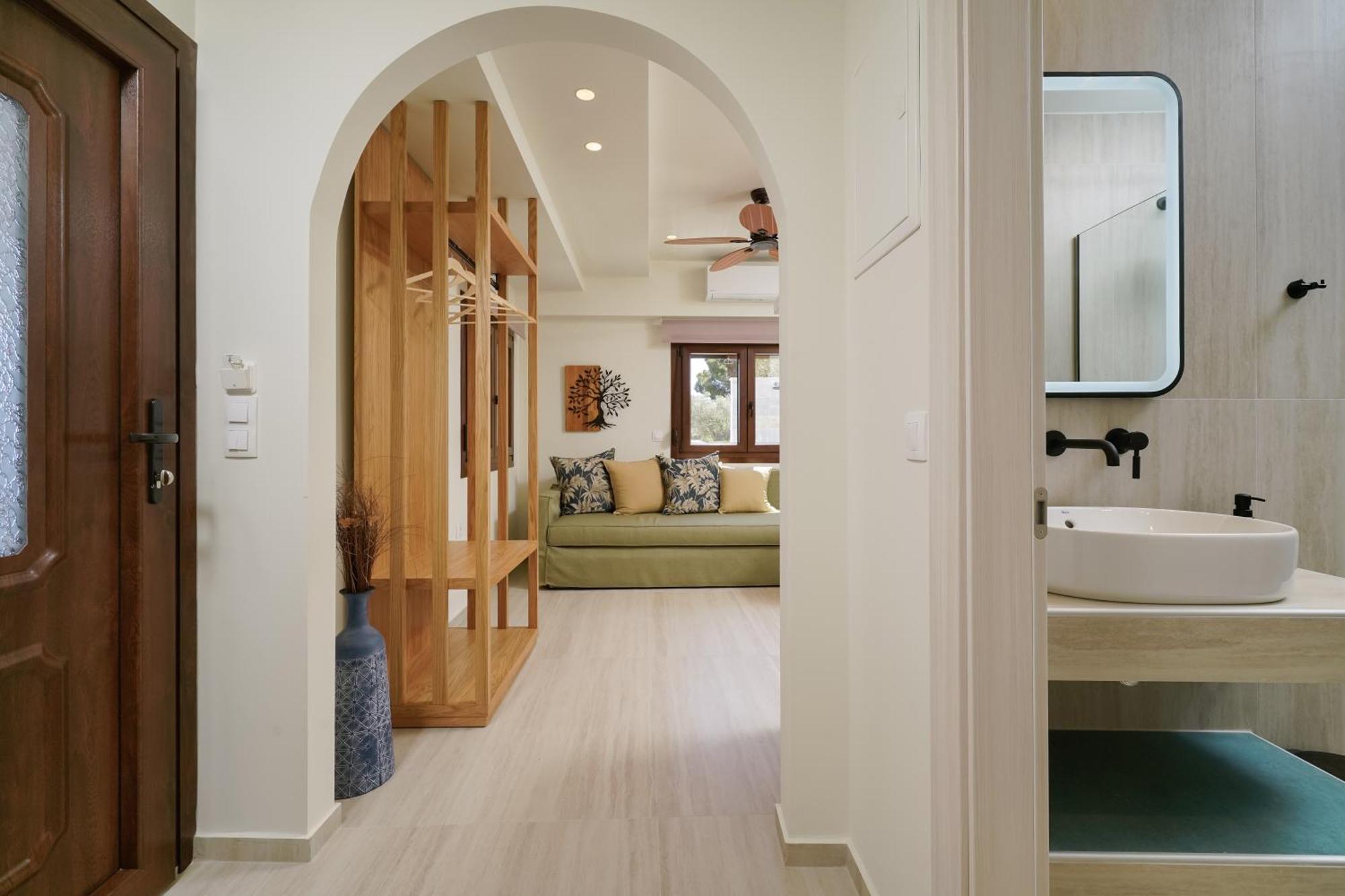 Aigialos Apartment